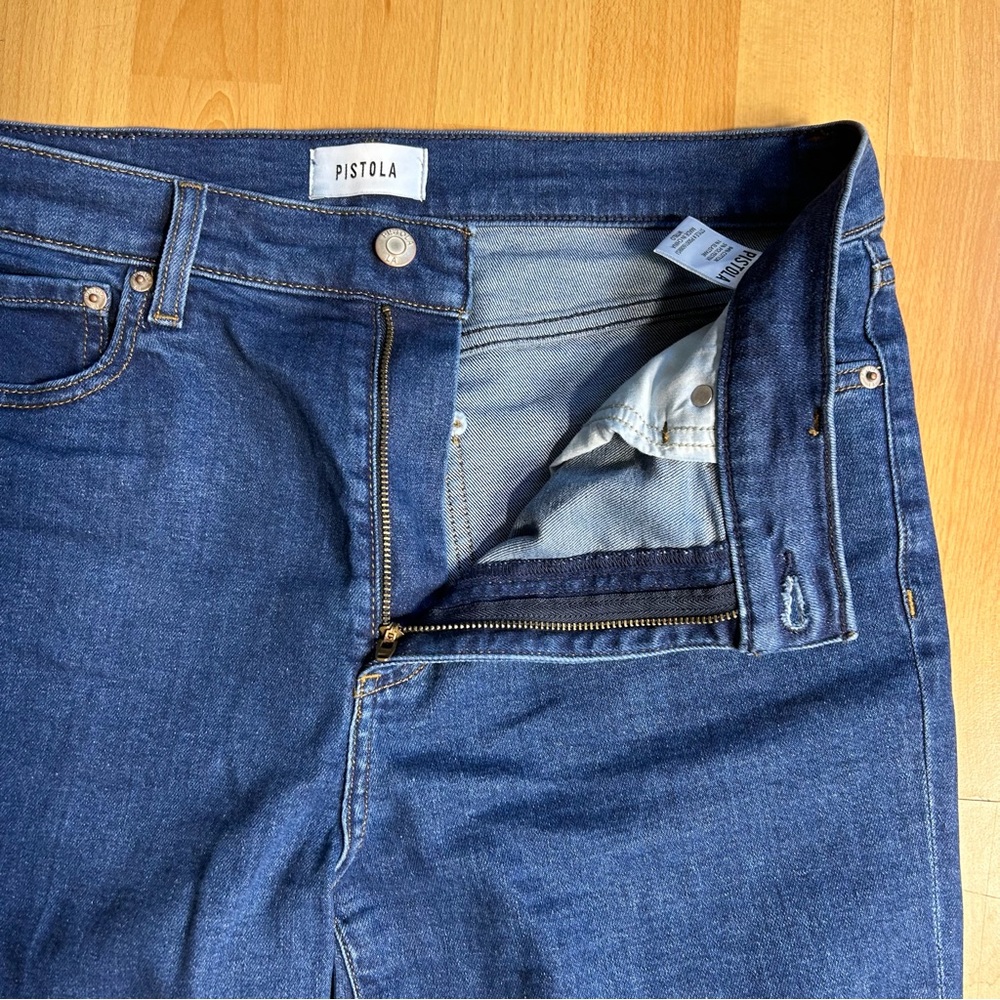 Pistola Lennon High Rise‎ Boot Cut Crop in Waterloo Raw Hem - Picture 6 of 12
